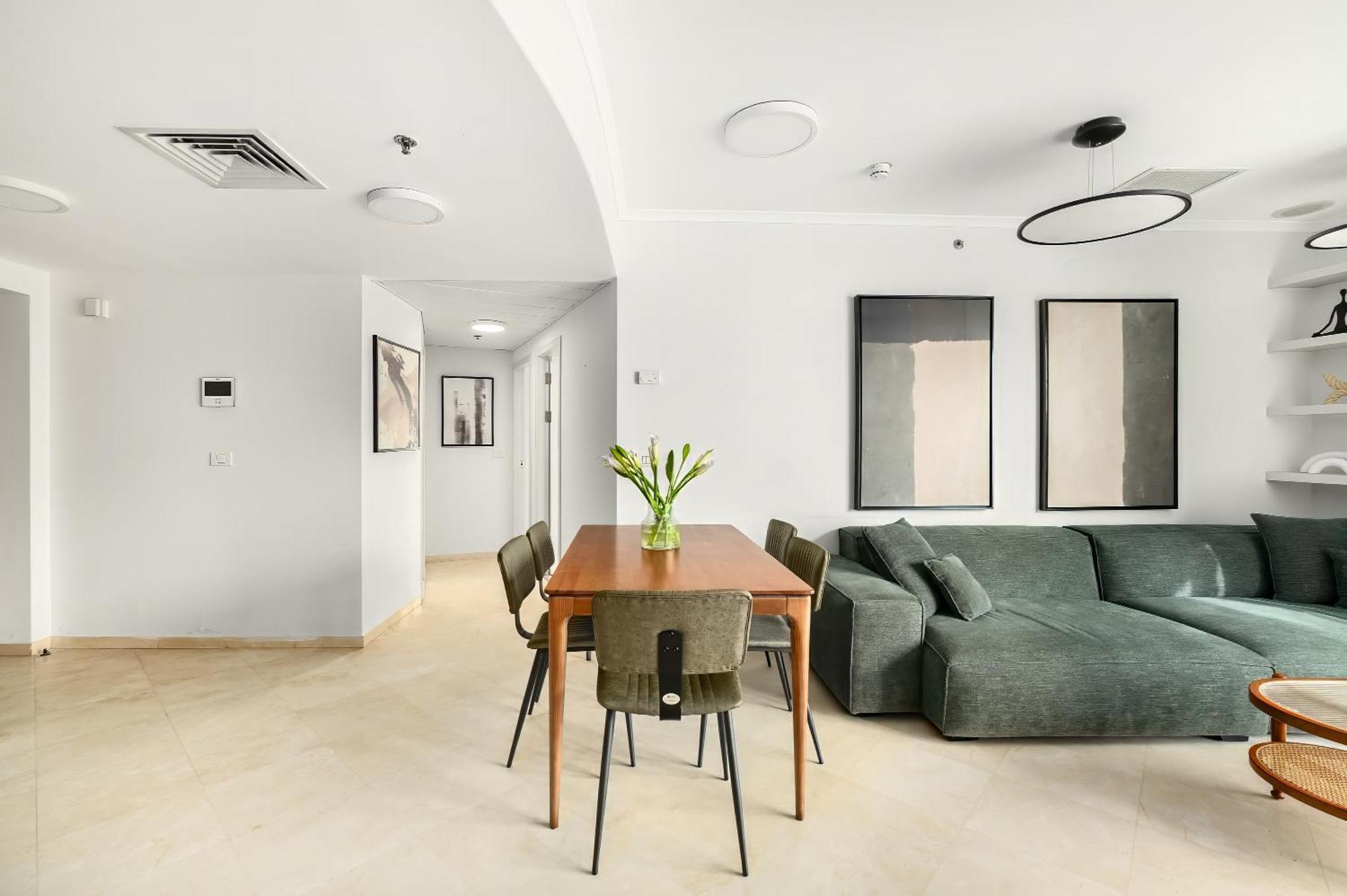 Superb Beachfront Apartments With Shelter By Sea N' Rent Tel Aviv Exterior foto